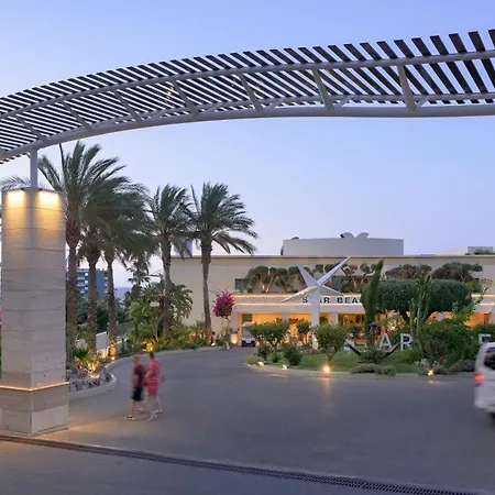 Star Village & Water Park Resort 4*