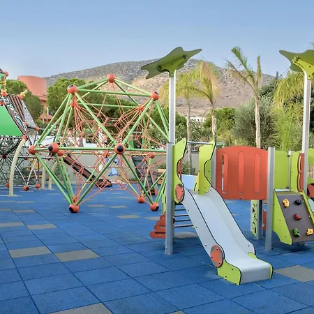 Star Village & Water Park 4* Herszonisszosz