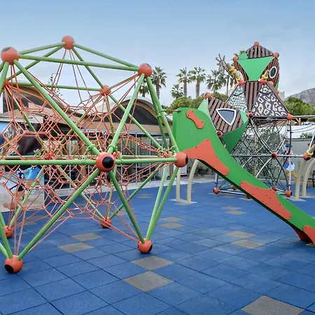 Üdülőközpont Star Village & Water Park