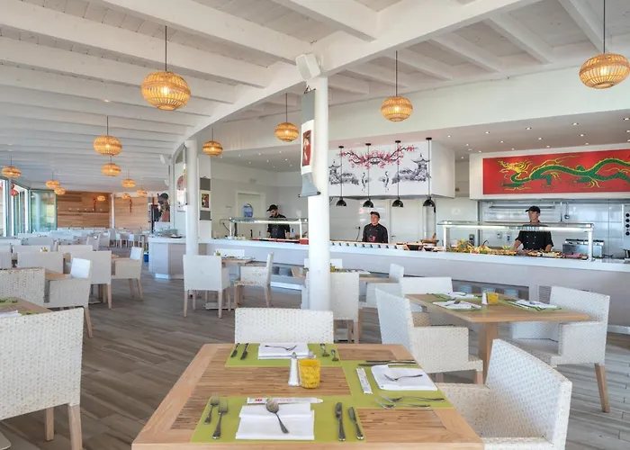 Star Village & Water Park 4* הרסוניסוס