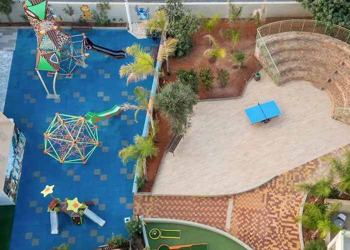 Star Village & Water Park 4*