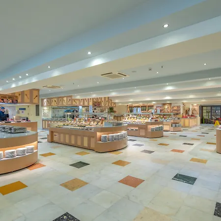 Star Village & Water Park Rezort 4*