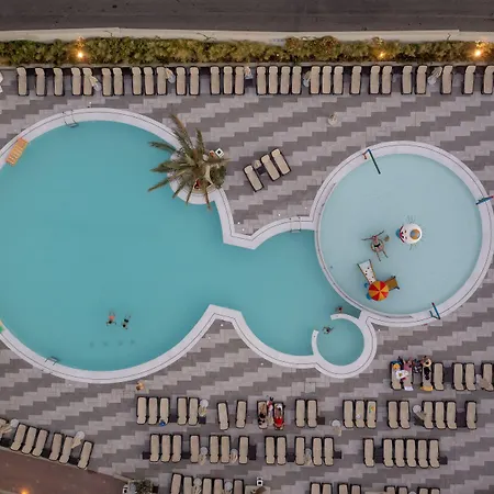 スター ビーチ ビレッジ ＆ ウォーター パーク 4*