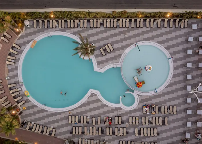 Star Village & Water Park 4*