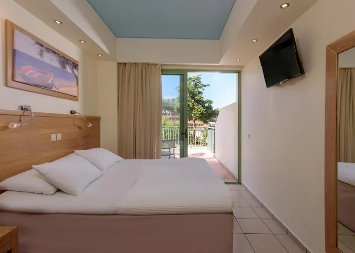 Star Village & Water Park 4*