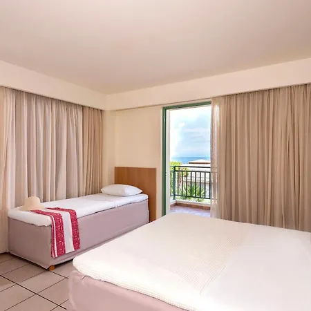 Star Village & Water Park 4*