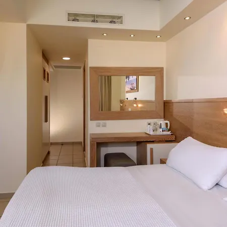 星湾乡村&水上公园酒店 4*