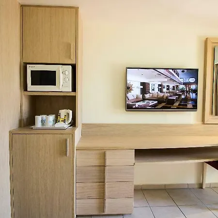 Star Village & Water Park Resort 4*