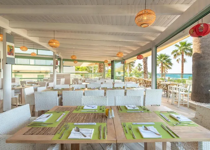 Star Village & Water Park 4*