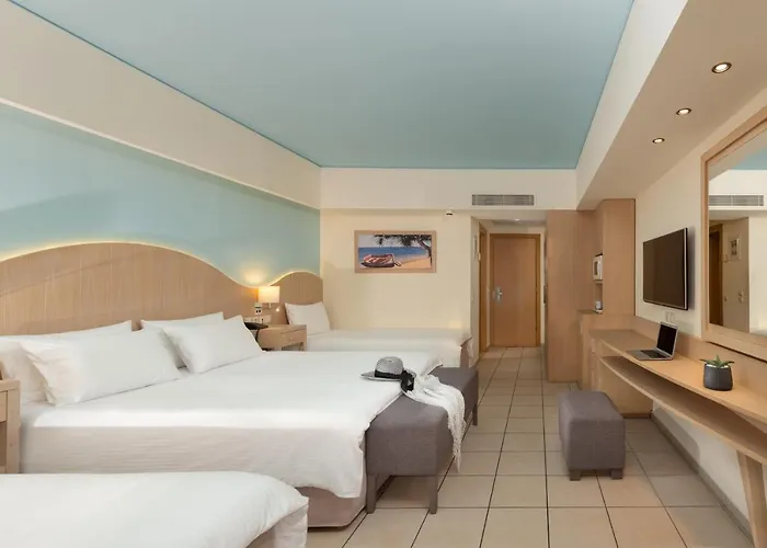 Star Village & Water Park 4* Hersonissos (Crete)