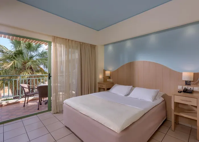 Star Village & Water Park 4*